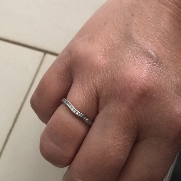 Lieberfarb Platinum diamond band - Picture 3 of 4